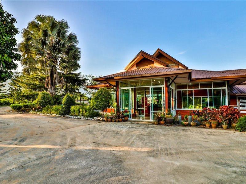 OYO 416 Golden Nakara Resort Maesai Mae Sai Exteriör bild