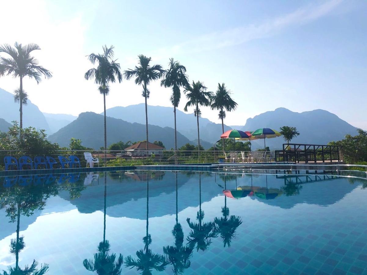 OYO 416 Golden Nakara Resort Maesai Mae Sai Exteriör bild