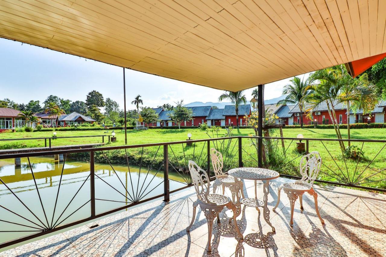 OYO 416 Golden Nakara Resort Maesai Mae Sai Exteriör bild